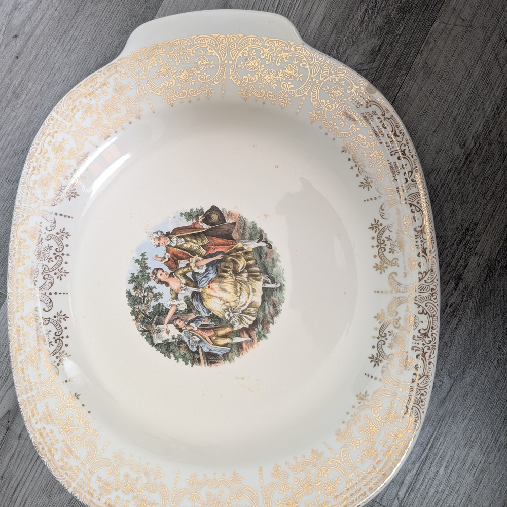 Gold and Cream Squround Serveware Plate